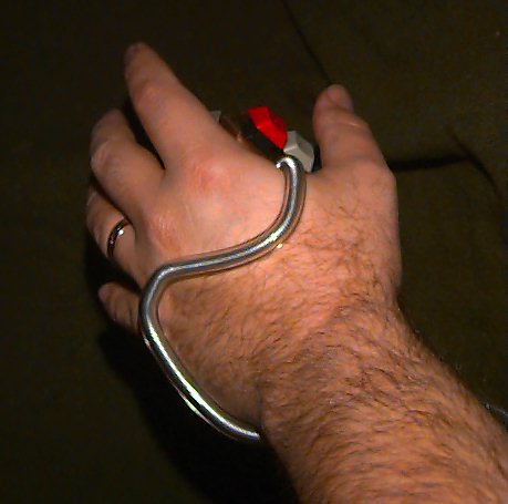 hand.from.back.jpg 